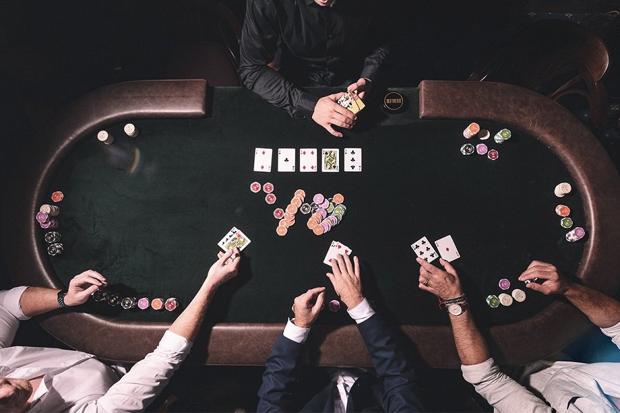 Thuật ngữ các hành động trong Poker (nguồn: internet)