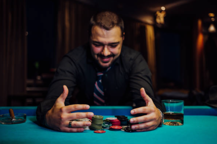 lợi ích Bluff Poker (nguồn: internet)